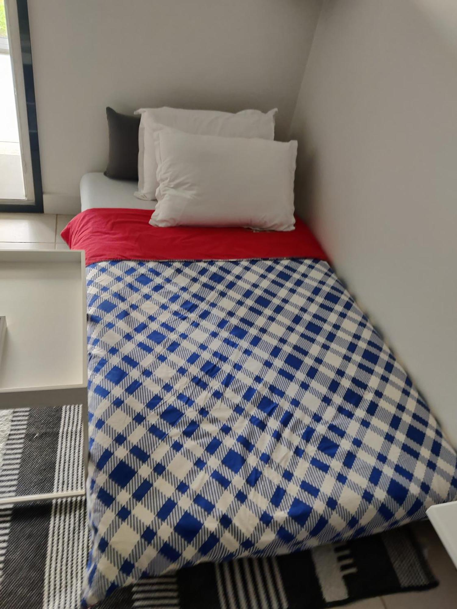 Au Coin Tranquille Hotel Champigny-sur-Marne Kültér fotó